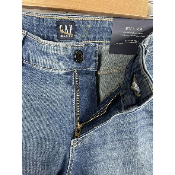 Women's Denim Jean Shorts Gap Bermuda  9” Rolled Inseam Mid Rise Size 29 NWT $45 - Picture 6 of 6